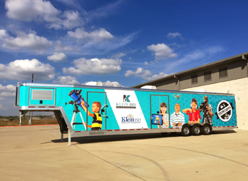 Klein Independent School District’s science, technology, engineering, arts, and math (STEAM) Express mobile classroom brings science and math into students’ and families’ lives in dynamic ways.